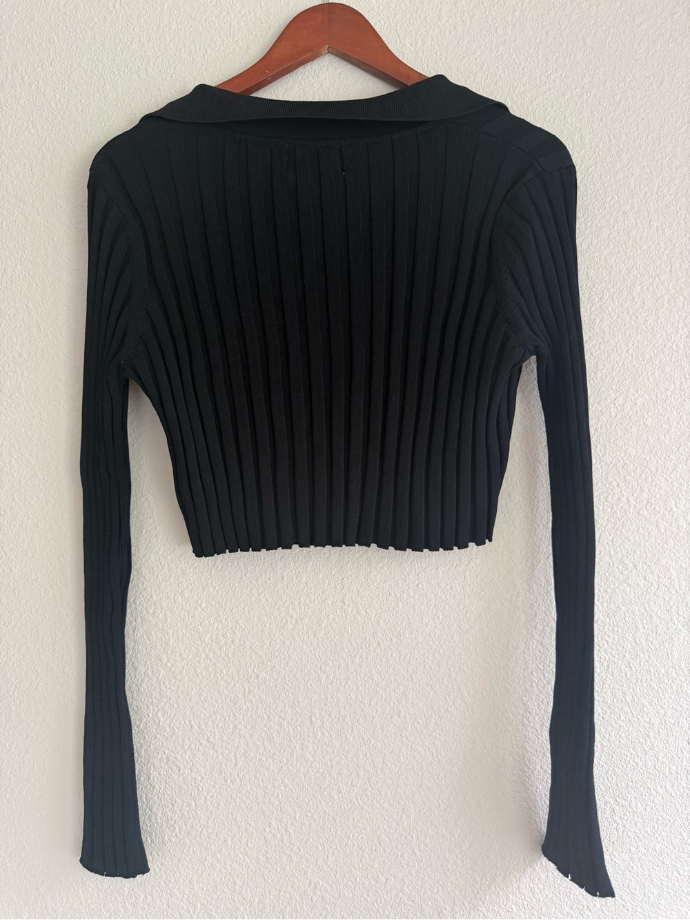 DISSH Black Rib Knit Polo Crop Button Up Top Sweater NWT Size S - Picture 6 of 10